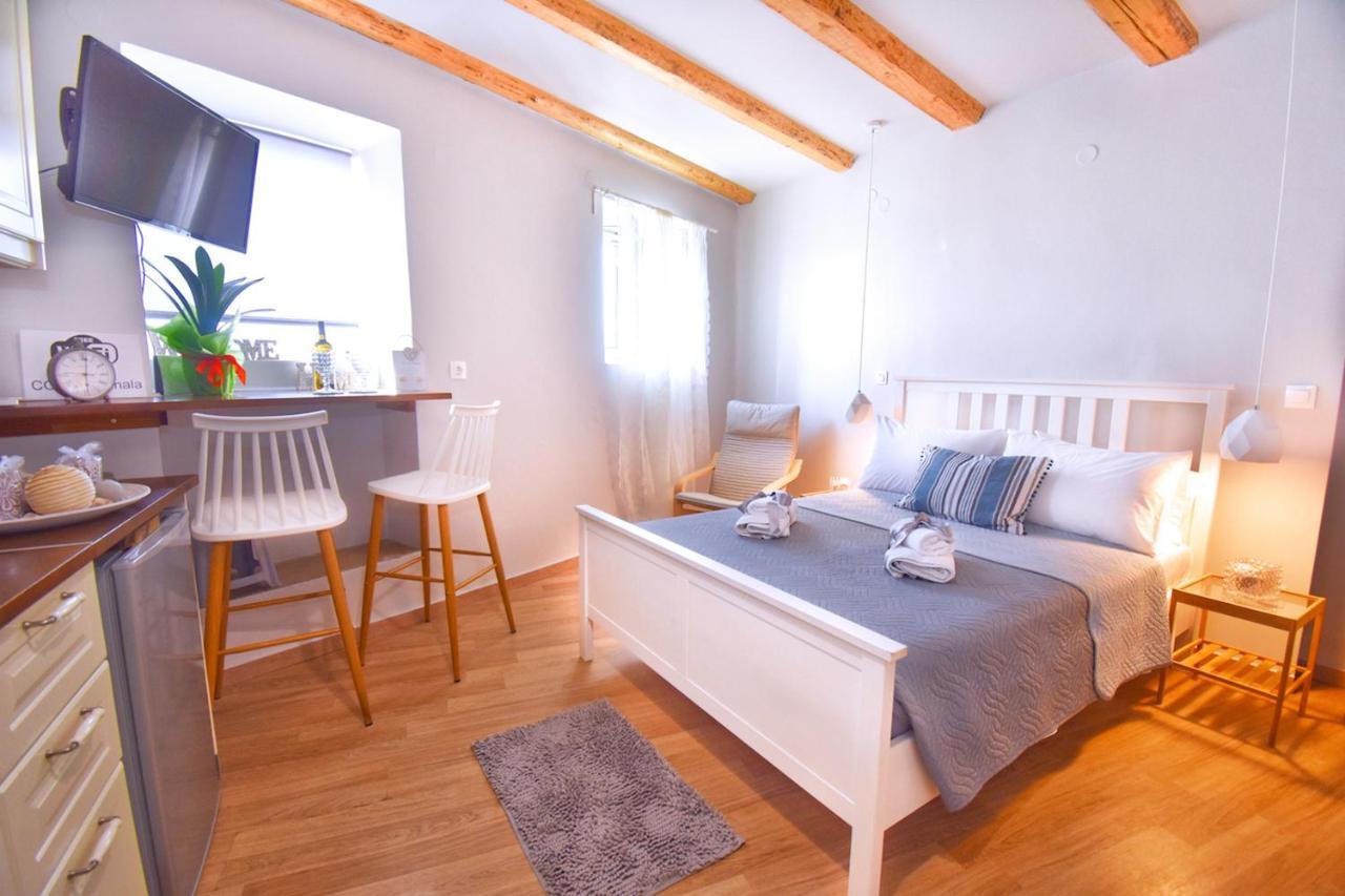 Mouragia Seaside Ground Floor Studio Corfu (city) ภายนอก รูปภาพ